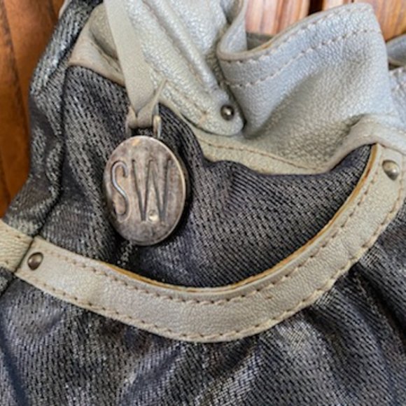 Vintage STUART WEITZMAN * Gray & SILVER Satchel PURSE + logo DUSTBAG * pockets - Picture 2 of 16